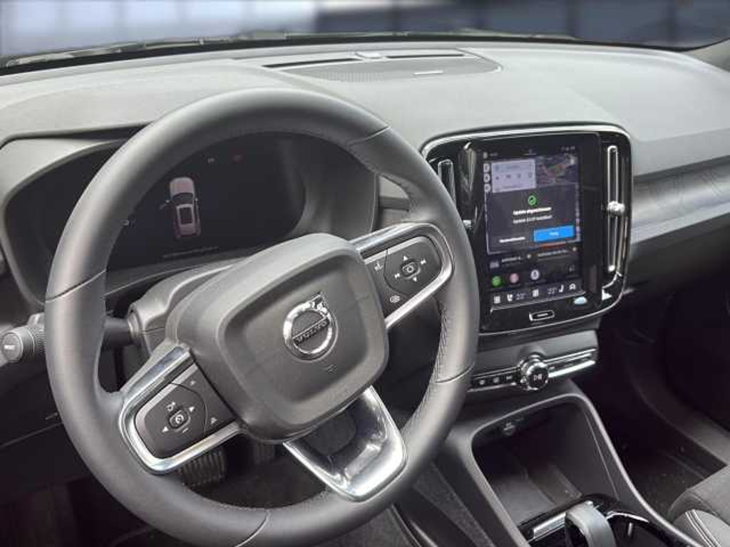 Volvo EX40