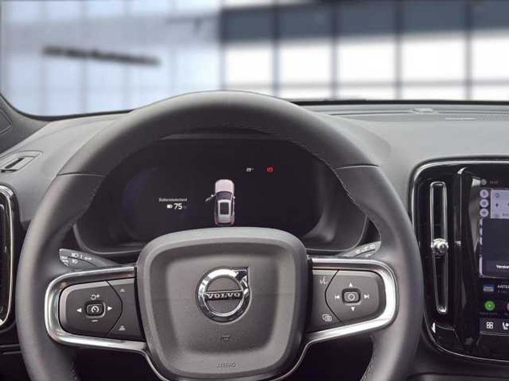 Volvo EX40