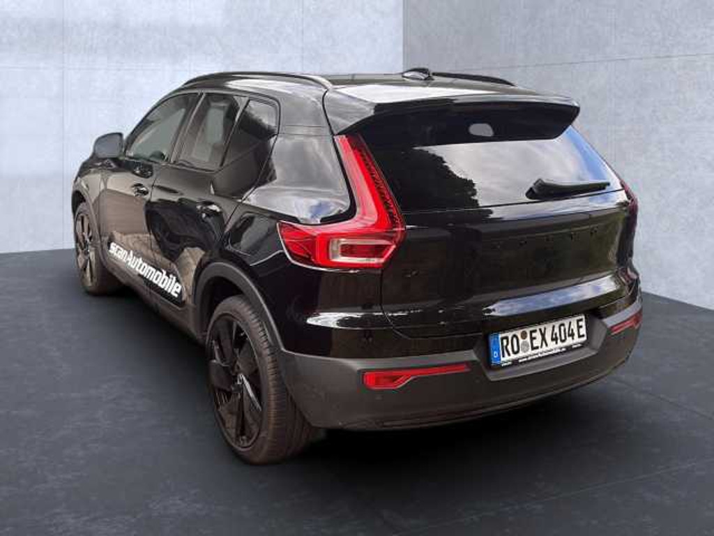 Volvo EX40
