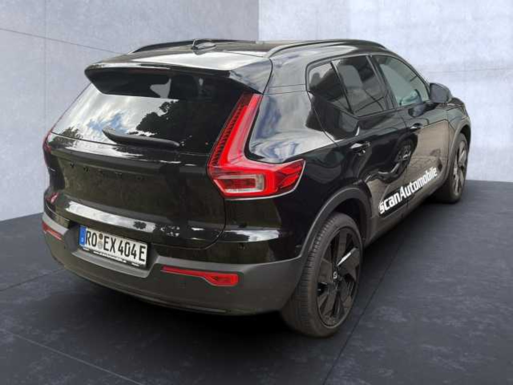 Volvo EX40