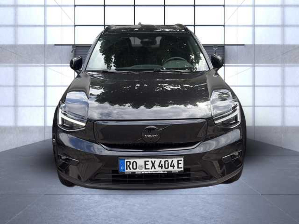 Volvo EX40