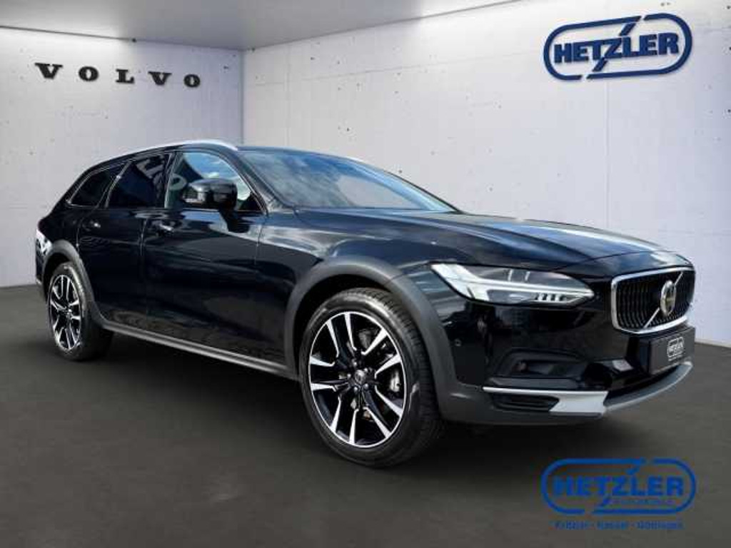 Volvo V90 Cross Country