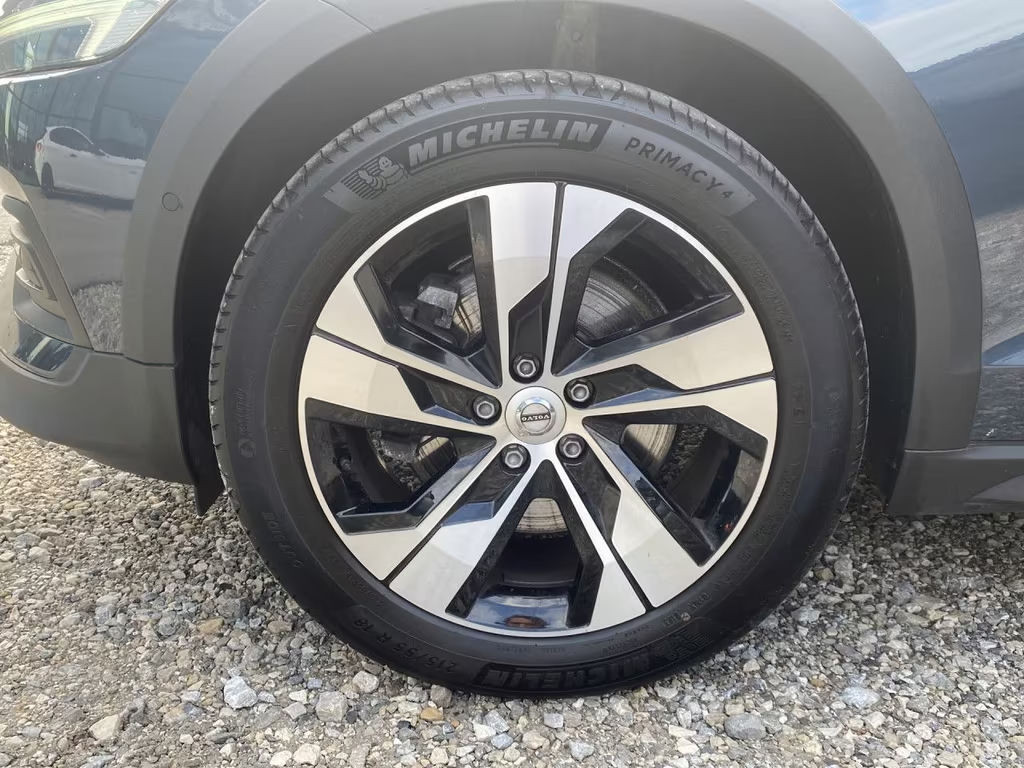 Volvo V60 Cross Country
