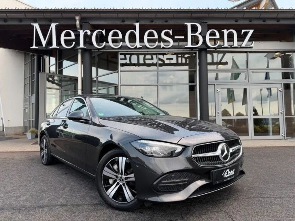 Mercedes-Benz C-Klasse C 300 4MATIC AVANTGARDE C 300 e Sedan