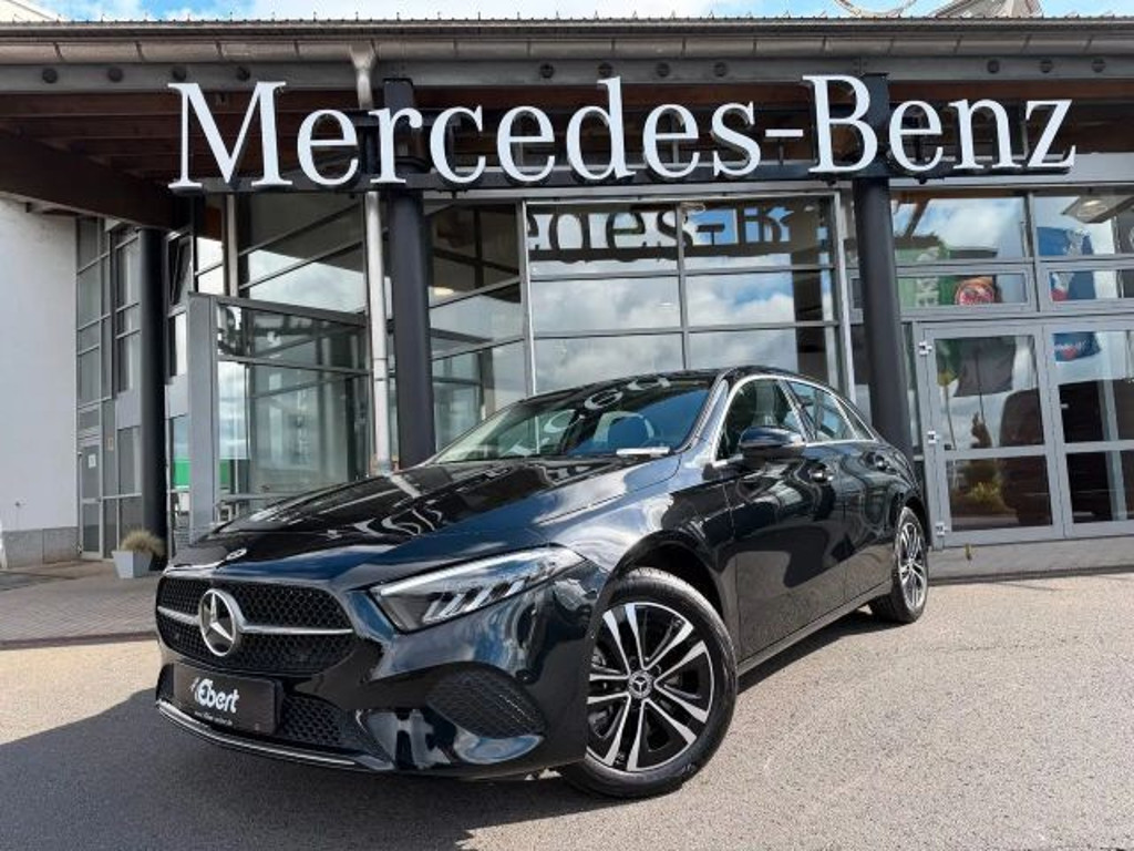 Mercedes-Benz A-Klasse A 250 A 250 e Progressive