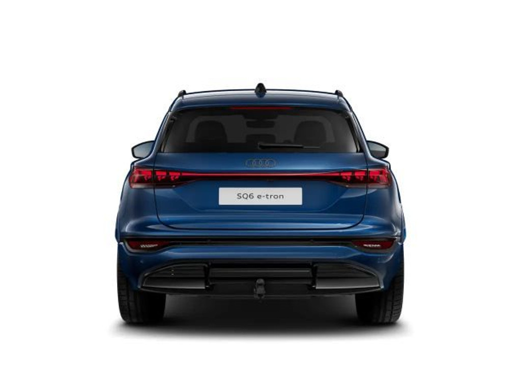 Audi SQ6 e-tron