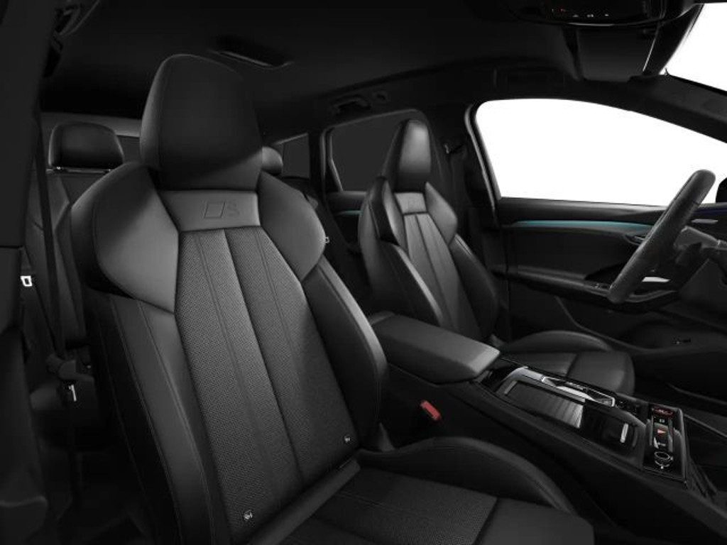Audi SQ6 e-tron