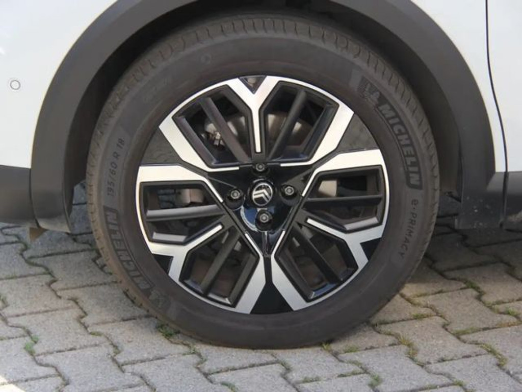 Citroën C4 X