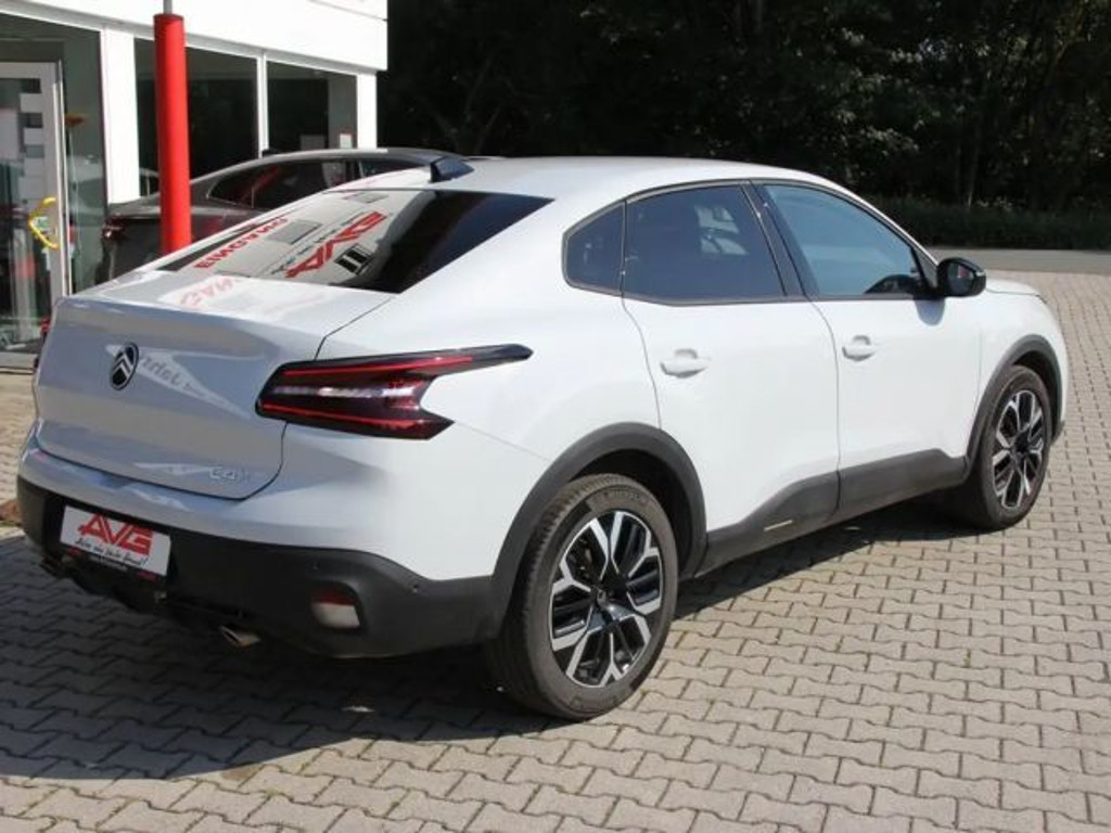 Citroën C4 X