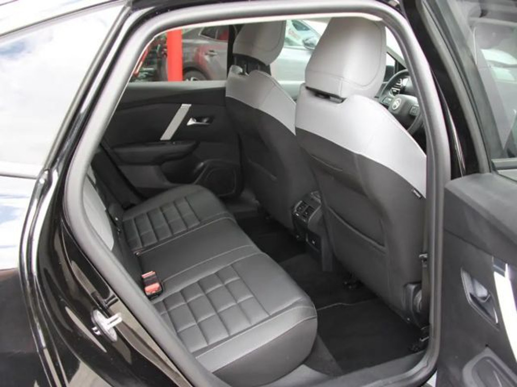 Citroën C4 X
