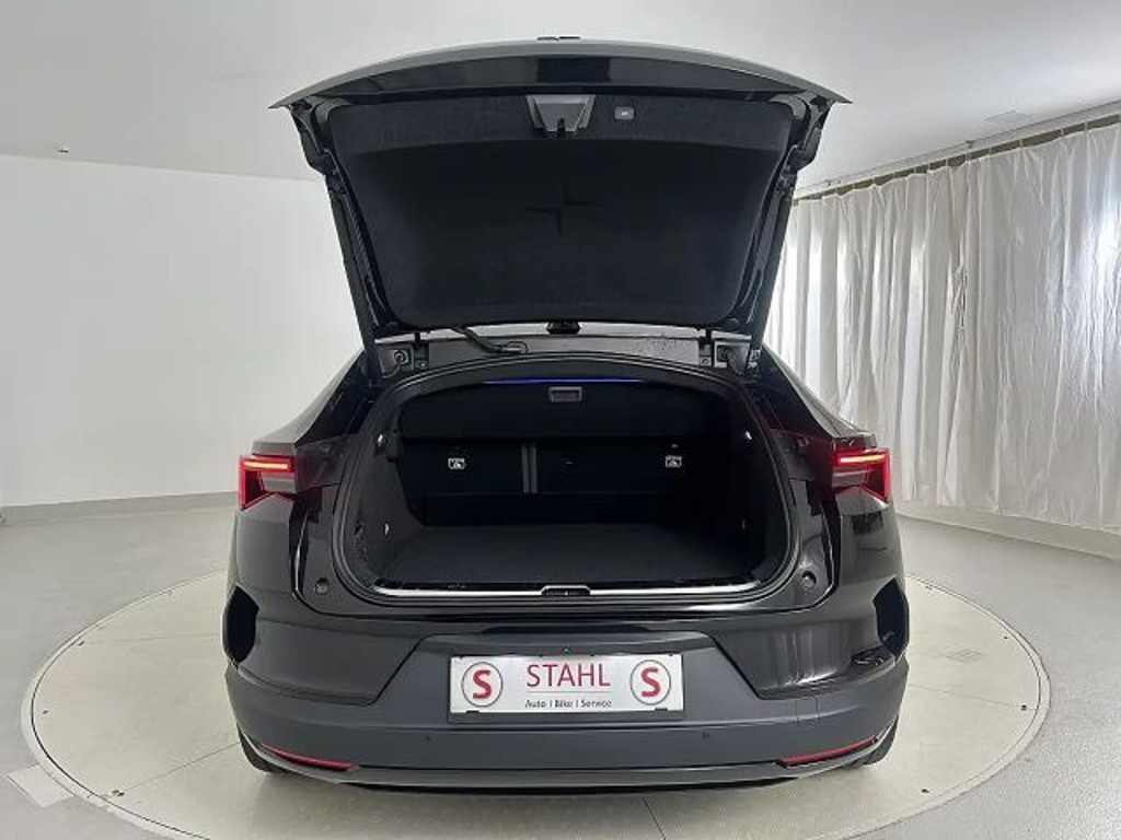 Polestar 4