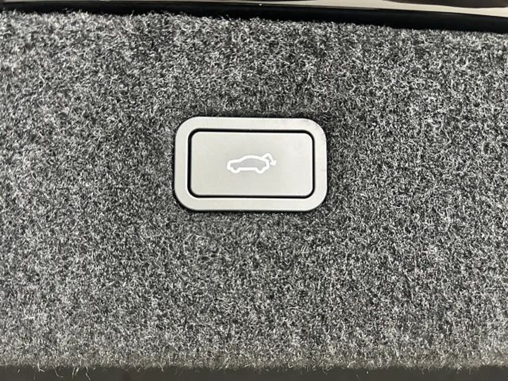 Polestar 4