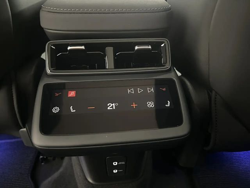 Polestar 4