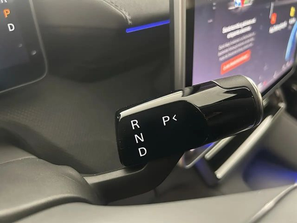 Polestar 4