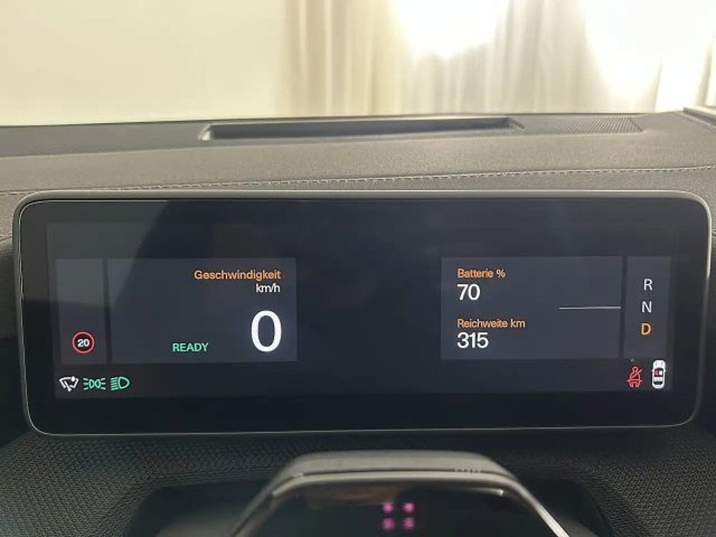 Polestar 4