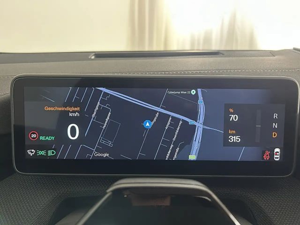 Polestar 4