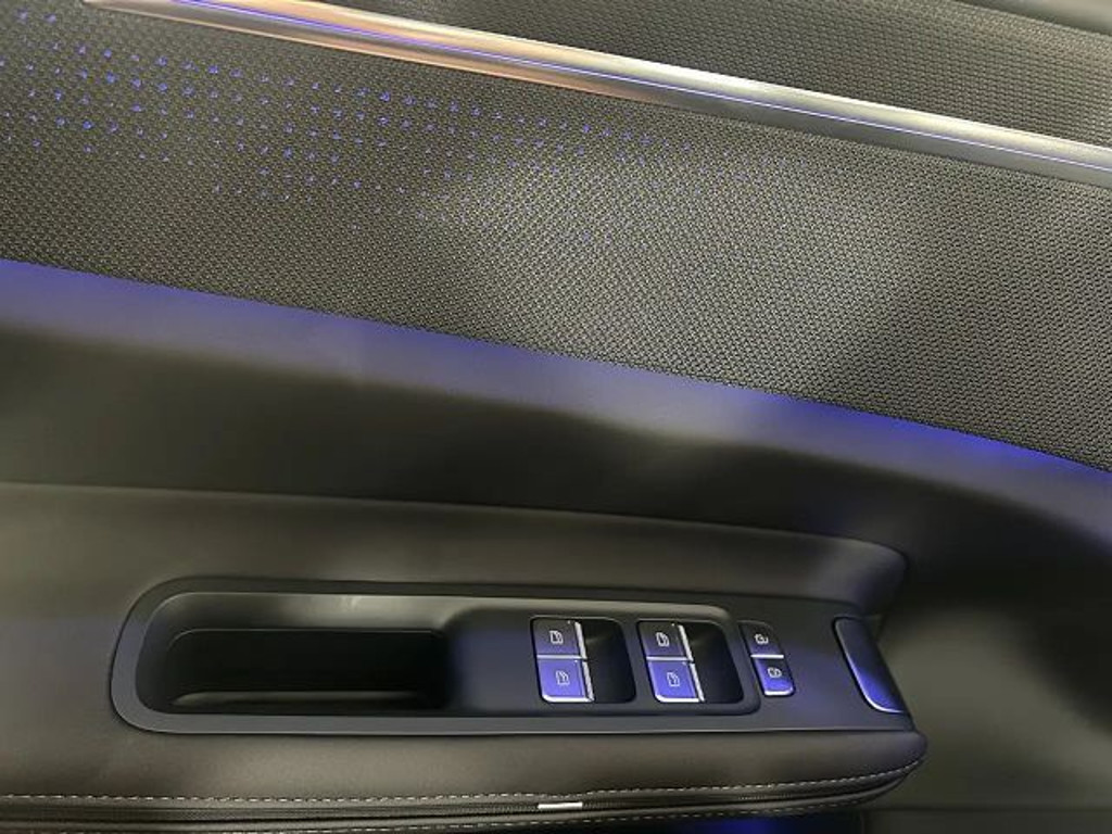 Polestar 4
