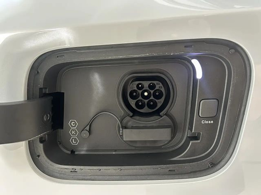 Polestar 4