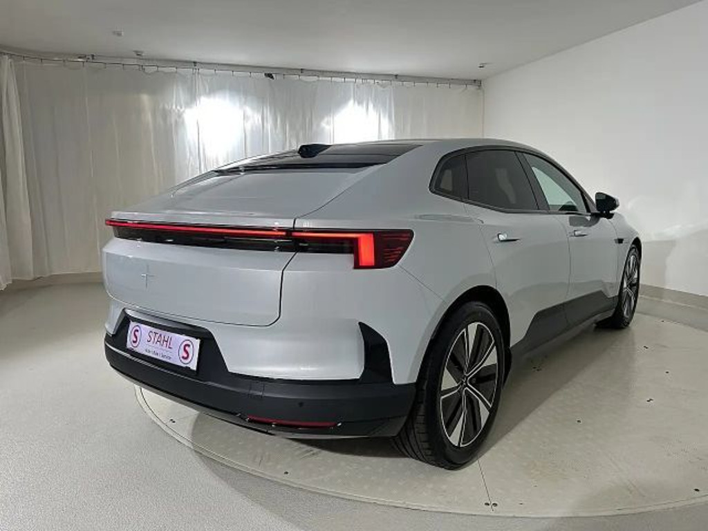 Polestar 4