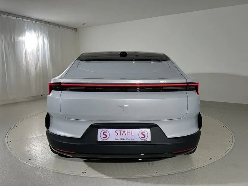 Polestar 4