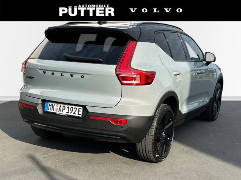 Volvo EX40