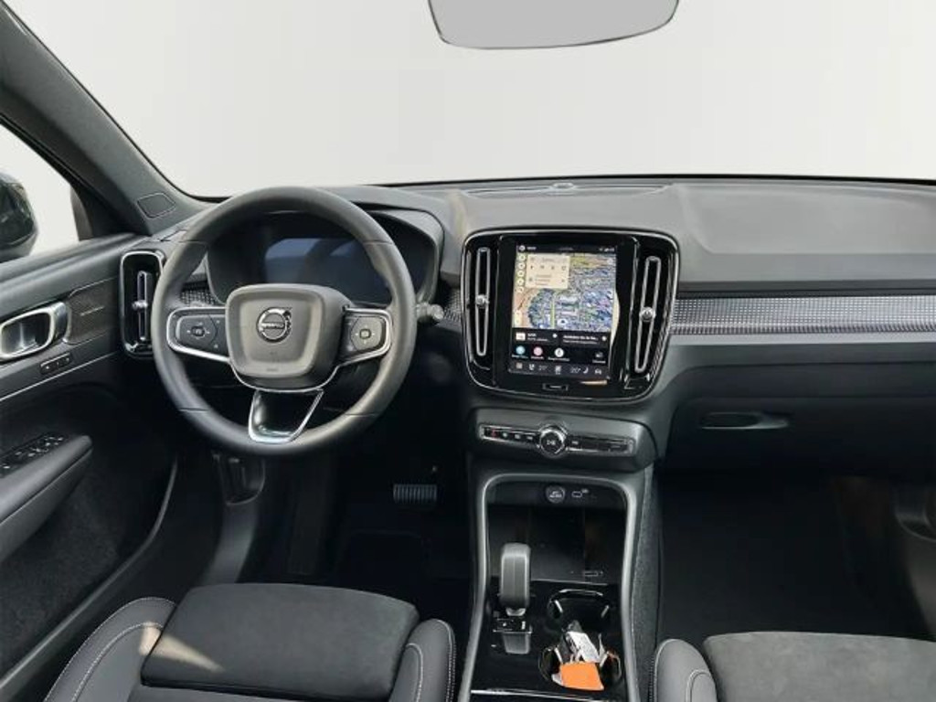 Volvo EX40