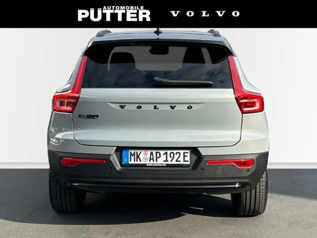 Volvo EX40