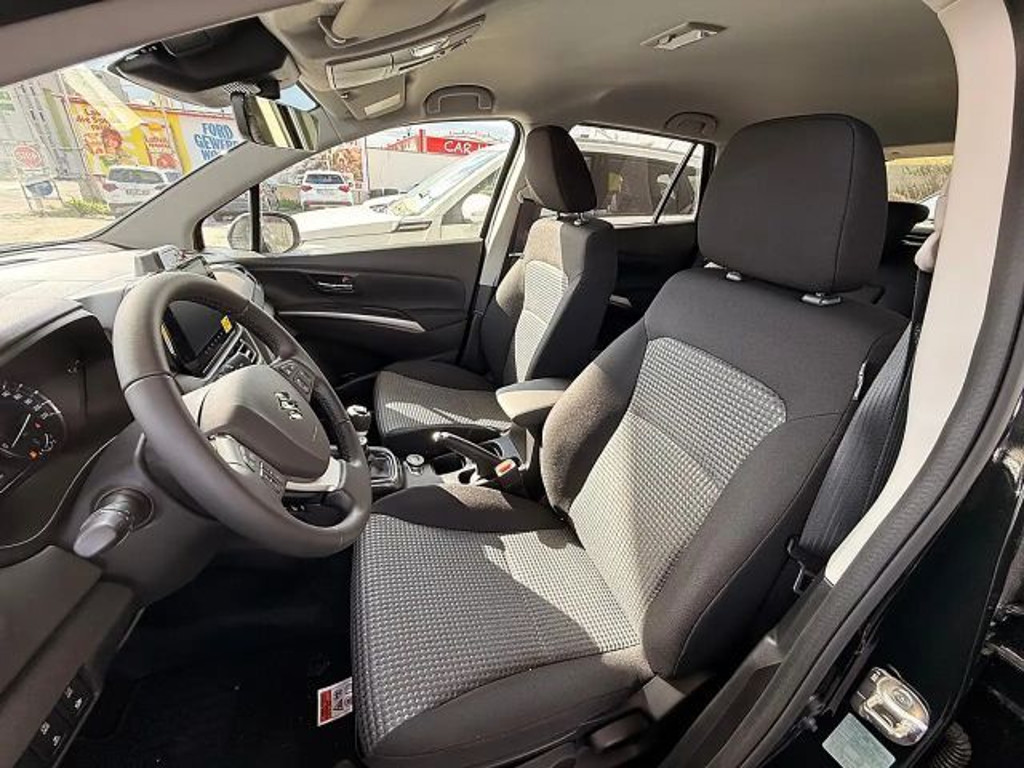 Suzuki S-Cross