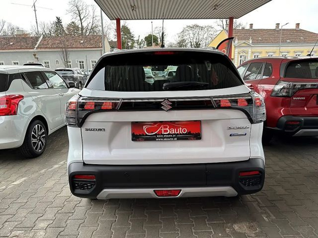 Suzuki S-Cross