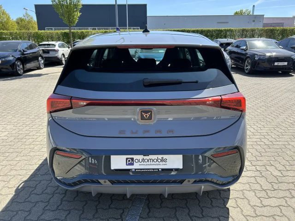 Cupra Born