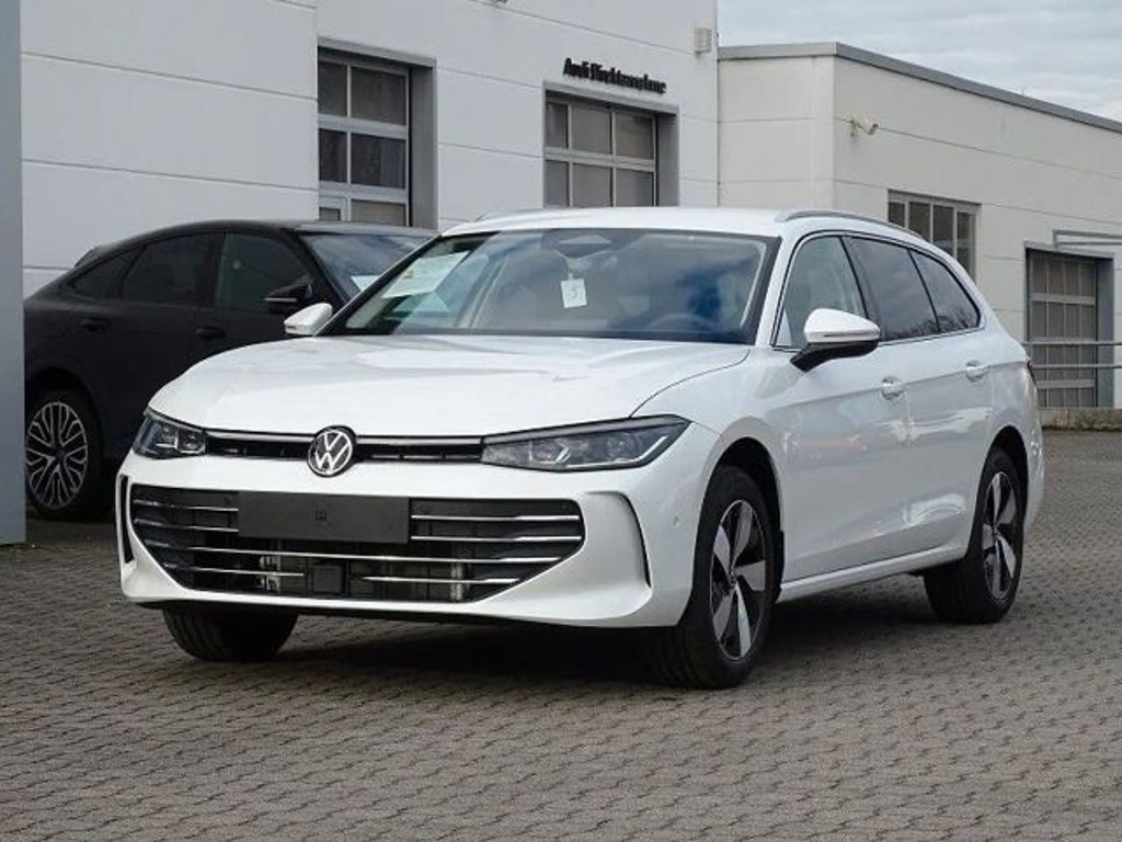 Volkswagen Passat Business DSG Variant 1.5 eTSI