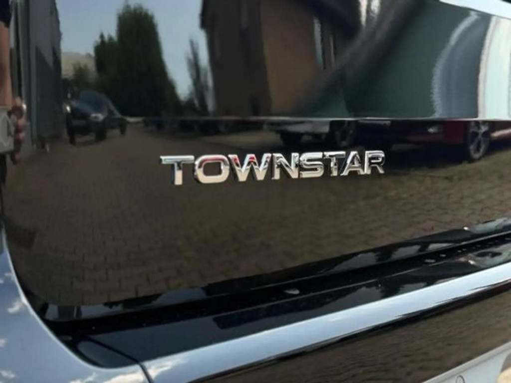 Nissan Townstar