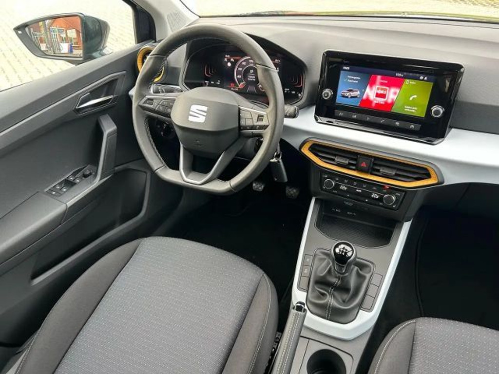 Seat Arona