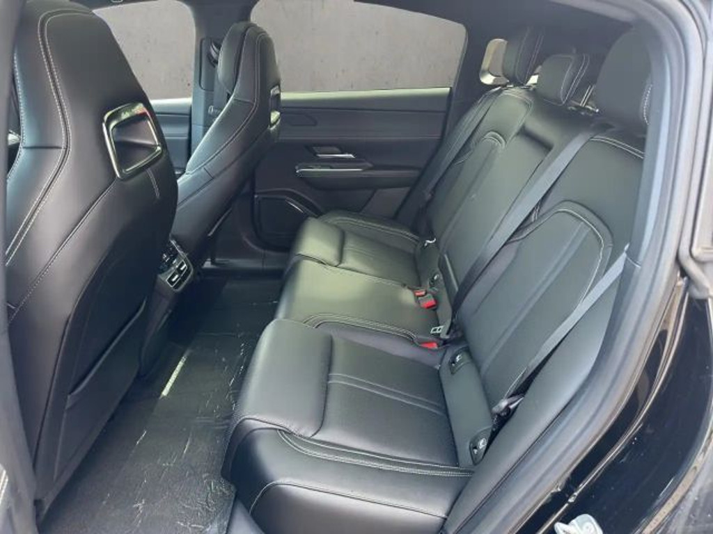 Mazda 6e