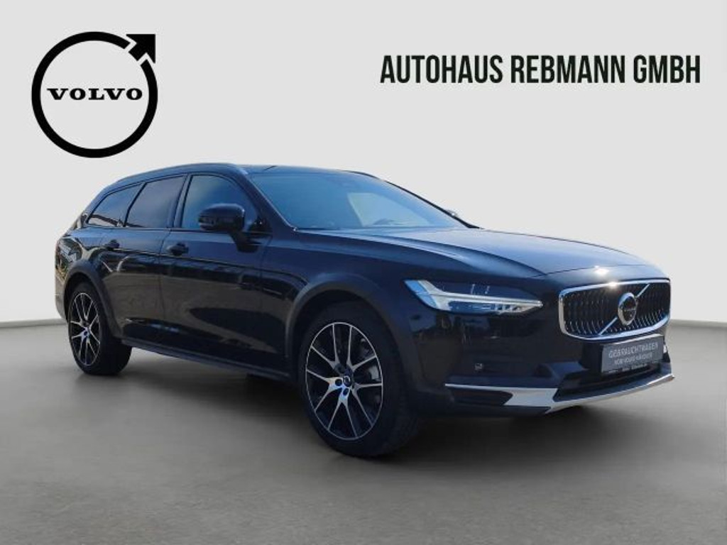 Volvo V90 Cross Country
