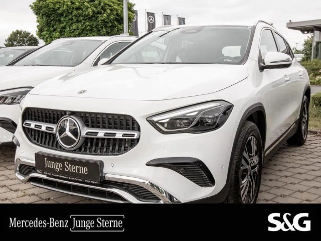Mercedes-Benz GLA-Klasse GLA 220 4MATIC Progressive GLA 220 d