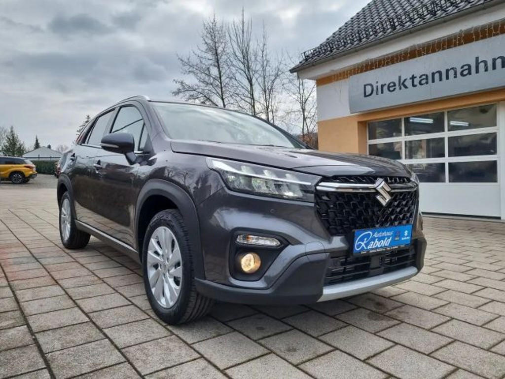 Suzuki S-Cross