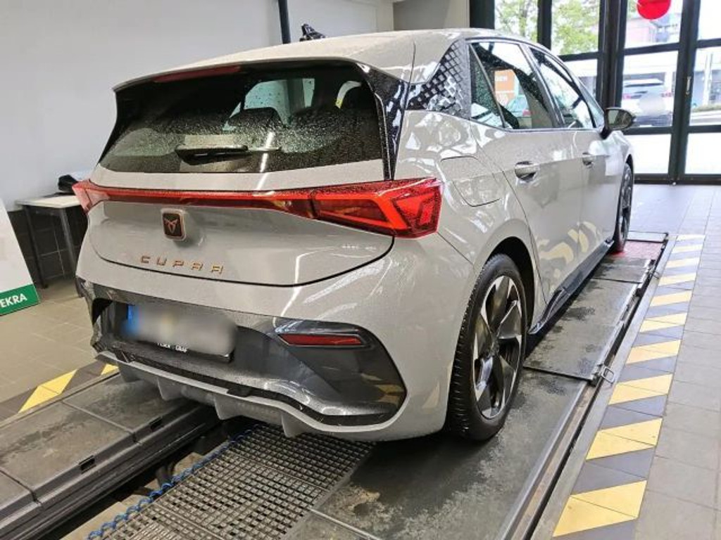 Cupra Born