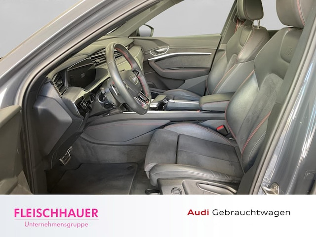 Audi Q8 e-tron