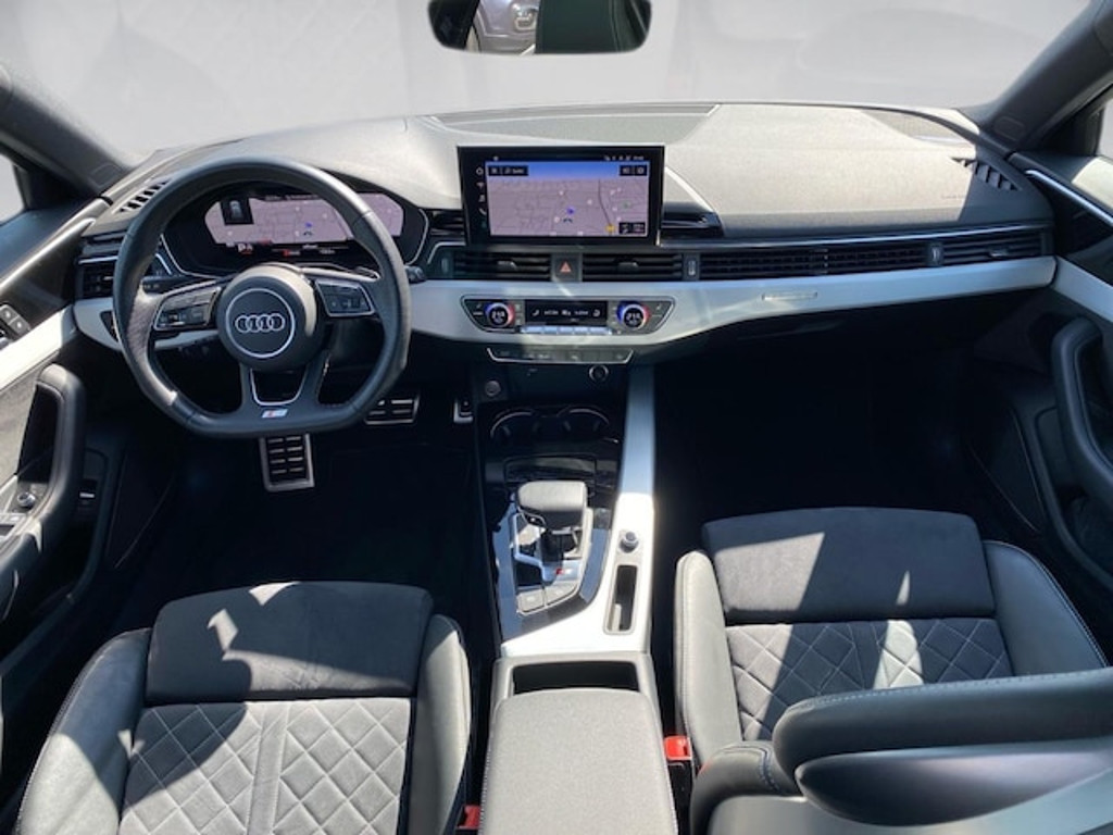 Audi S4
