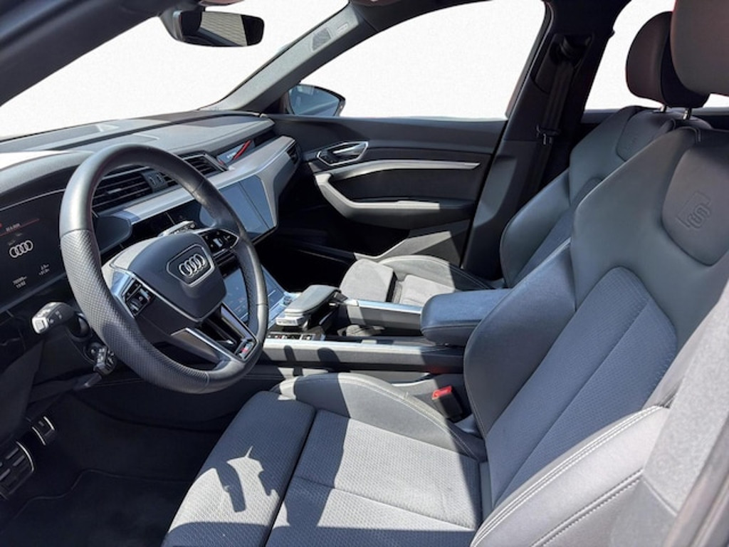 Audi Q8 e-tron