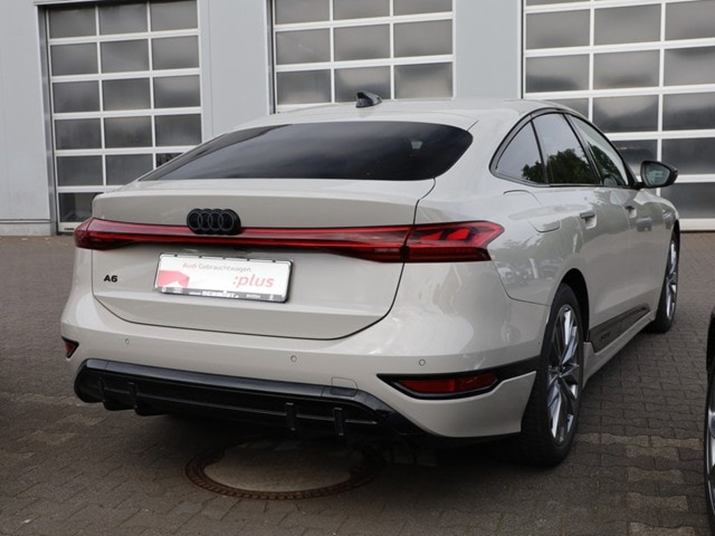 Audi A6 e-tron