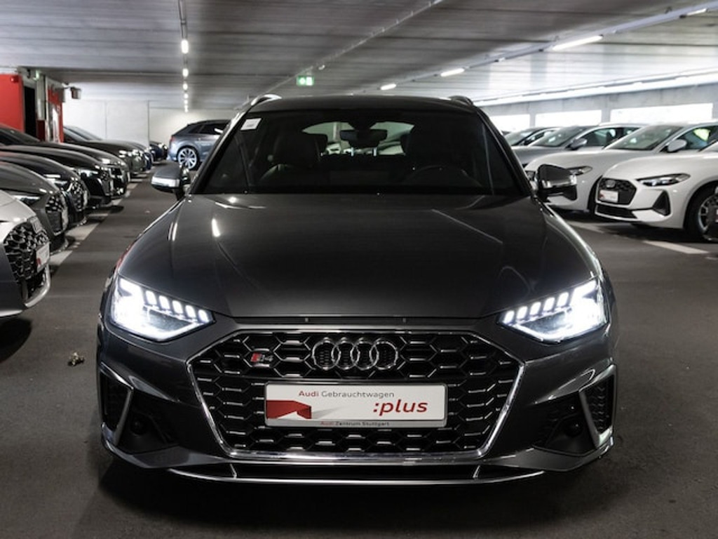 Audi S4