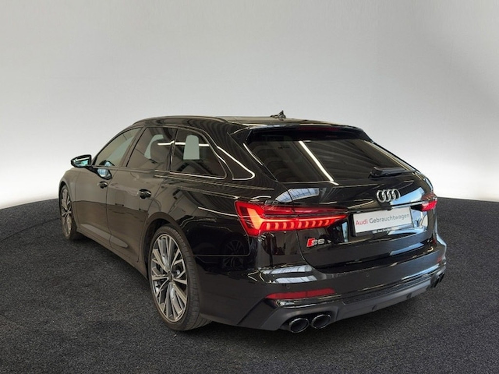 Audi S6