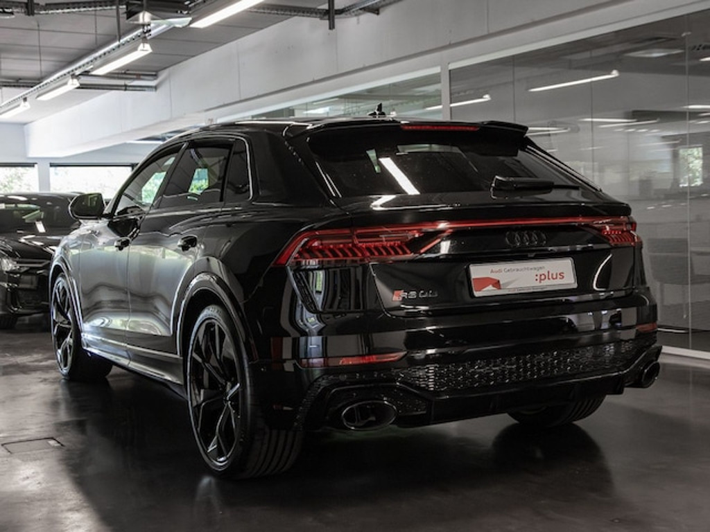 Audi RS Q8