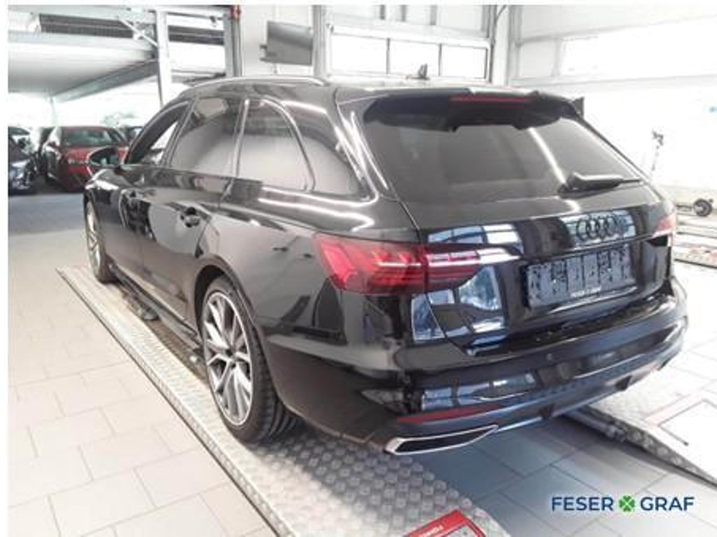 Audi A4 Avant S-Line S-Tronic 35 TFSI