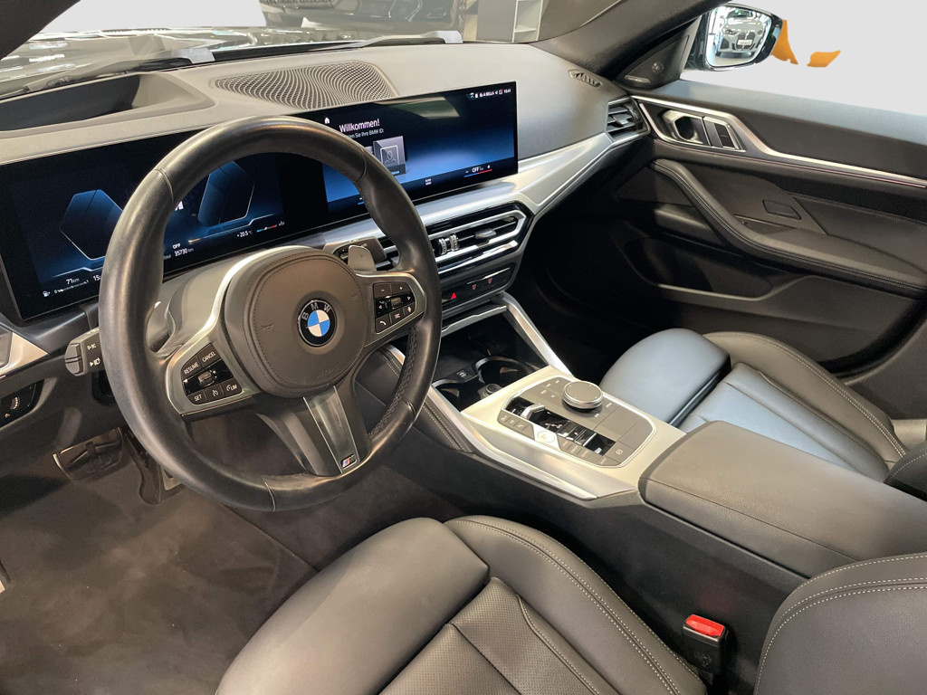 BMW M440