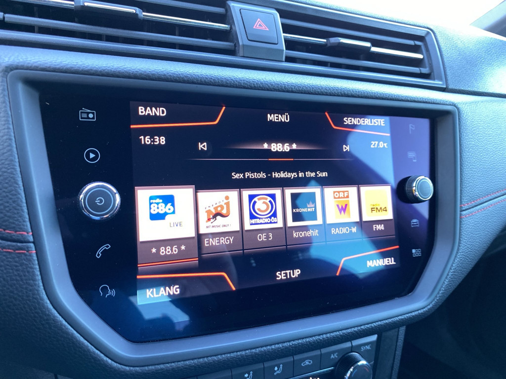 Seat Arona