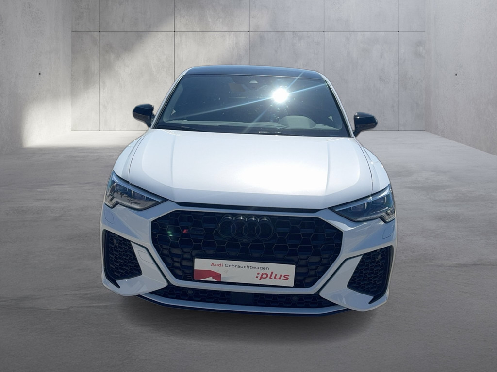 Audi RS Q3