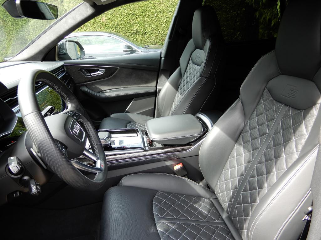 Audi SQ8